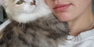 Crystal & Ivy: How I Met My Soul Cat